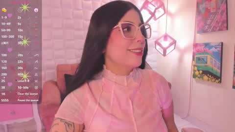 Snapshot of melaniegrayx chatting on September 22, 2:19 pm melaniegrayx online show from September 22, 2:19 pm