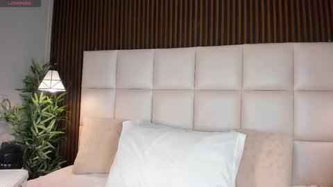 Melanie online show from February 28, 11:33 am