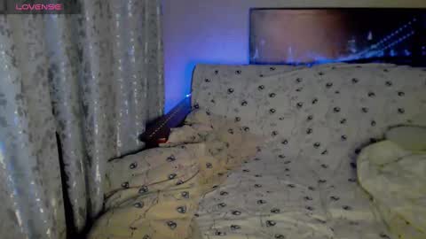 Melanie Milena online show from December 11, 4:39 am