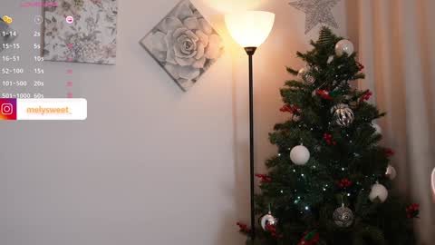 Snapshot of melanieryann_ chatting on December 14, 8:13 am Ig melysweet   online show from December 14, 8:13 am