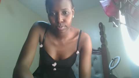 melaninblue online show from December 22, 7:55 pm