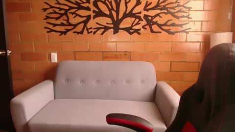 Melanny online show from February 24, 3:20 pm