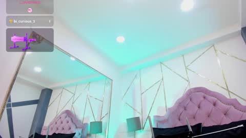 MelanyLuv online show from December 16, 6:05 pm