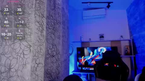 MelanyLuv online show from March 18, 10:02 pm