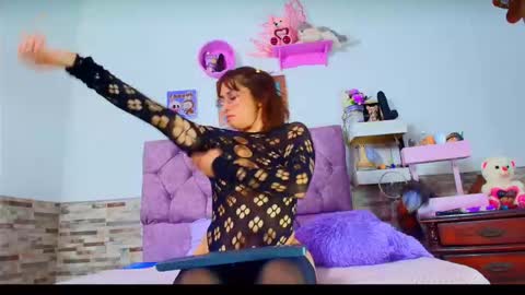 Melanny taylor online show from February 17, 11:55 pm