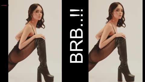 melany_hoffman online show from February 21, 4:24 am