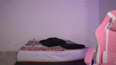 melany online show from February 6, 2:37 pm
