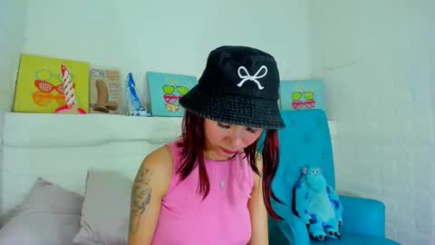 MELANYHARRIS online show from December 13, 1:55 pm