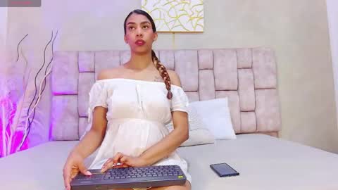 Snapshot of melanystone_ chatting on April 26, 1:42 pm Melany online show from April 26, 1:42 pm