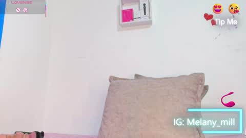 melanny online show from May 3, 2:50 am
