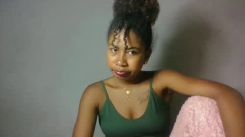 meliana98 online show from November 5, 9:59 pm