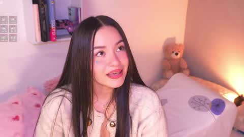 Snapshot of meliflua_a chatting on June 9, 6:52 pm Meli online show from June 9, 6:52 pm