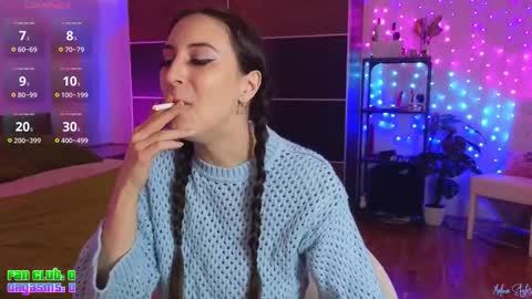 Snapshot of melinastyles chatting on November 16, 6:02 pm Melina Styles online show from November 16, 6:02 pm