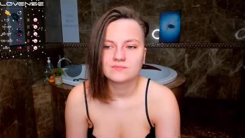 Melinda online show from November 15, 12:52 am