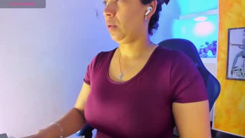 Snapshot of melisa_14 chatting on May 1, 1:26 pm Melisa online show from May 1, 1:26 pm