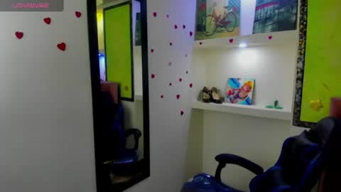 Snapshot of melisa_14 chatting on June 11, 11:19 am Melisa online show from June 11, 11:19 am