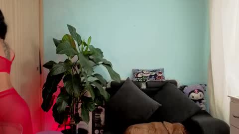 Melissa online show from December 20, 1:18 pm