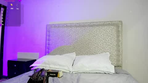 Melissa online show from February 10, 1:11 pm