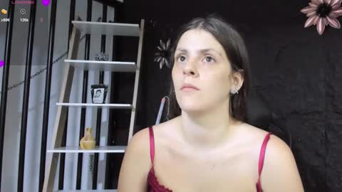 Snapshot of melisabostton_ chatting on March 1, 2:41 pm Melissa online show from March 1, 2:41 pm