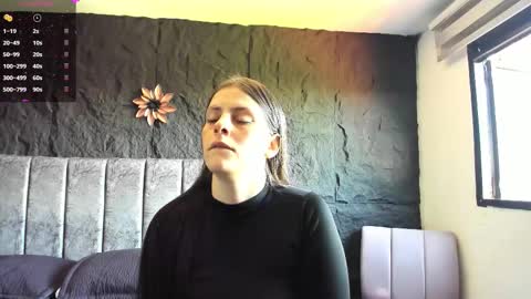 Snapshot of melisabostton_ chatting on March 15, 2:01 pm Melissa online show from March 15, 2:01 pm