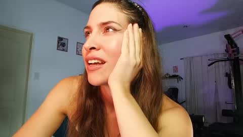 Melisa online show from April 9, 2:33 am