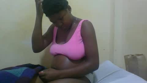 melisah254 online show from April 6, 6:36 am