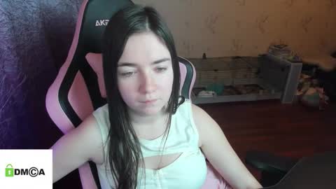 melisanilson online show from December 16, 6:40 am