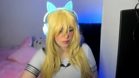 Snapshot of melissa_98 chatting on May 23, 5:12 am anny instagram anny cute98 online show from May 23, 5:12 am