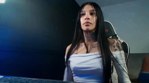 The Best deepthroat ever. online show from November 14, 11:46 pm