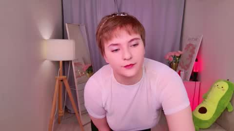 Melissa online show from March 19, 6:17 am