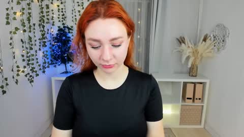 Snapshot of melissa_adamss chatting on December 20, 11:32 am Melissa online show from December 20, 11:32 am