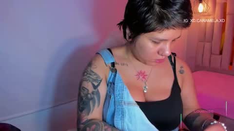 Lissa  online show from November 15, 11:40 am