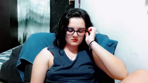 Melissas Corner online show from February 2, 12:09 am