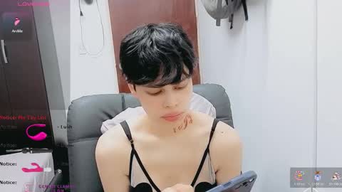 Melissas Corner online show from December 5, 7:10 pm