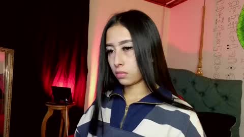 michell online show from April 4, 8:39 pm