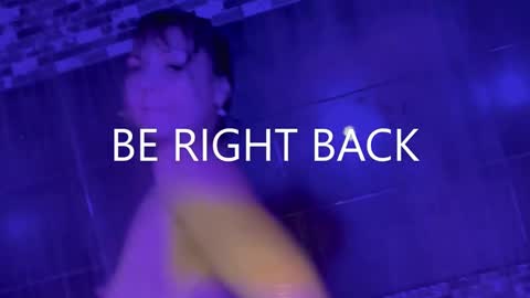 Hot Milf Melissa  ONLINE  Mon  Tue  Wed  Fr  Sun  - 9pm - 6amUTC3 online show from January 24, 4:27 am