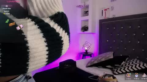 Melissa online show from November 29, 9:07 pm