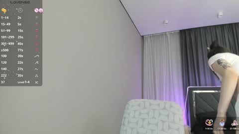 Lisaa online show from February 14, 12:36 pm