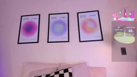 Snapshot of melissaalvarez_ chatting on February 21, 11:22 am melissaalvarez_ online show from February 21, 11:22 am