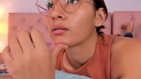 Snapshot of melissacute50 chatting on December 4, 3:21 pm Meli online show from December 4, 3:21 pm