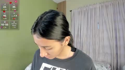 Snapshot of melissacute50 chatting on December 17, 12:11 pm Meli online show from December 17, 12:11 pm