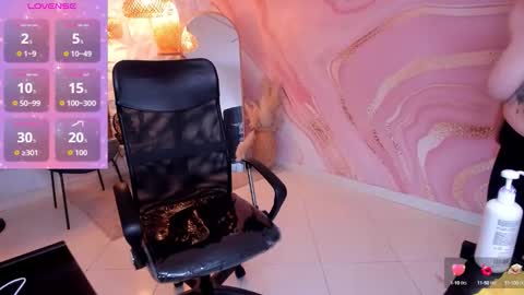 MELISSA online show from October 10, 11:04 pm