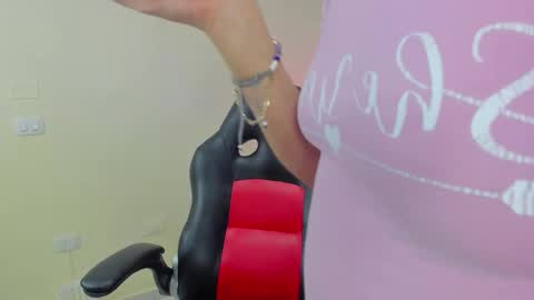    online show from February 13, 8:05 pm