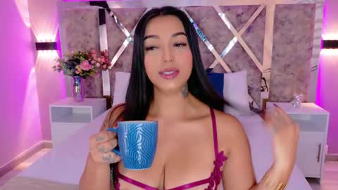   online show from January 7, 11:34 am