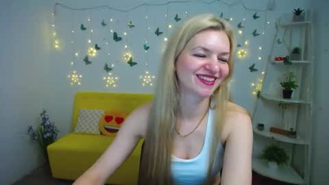 Melissa online show from March 21, 8:30 am