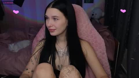 Snapshot of mella_freya chatting on October 20, 11:16 pm Freya IM NONUDE online show from October 20, 11:16 pm