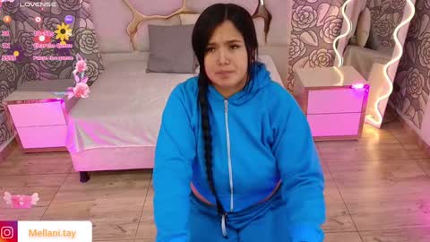 Snapshot of mellani_tay chatting on February 9, 3:00 am Mellani  online show from February 9, 3:00 am