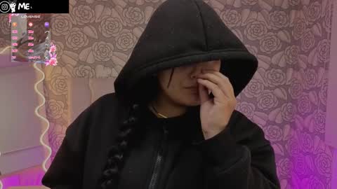 Snapshot of mellani_tay chatting on October 1, 3:12 am Mellani  online show from October 1, 3:12 am