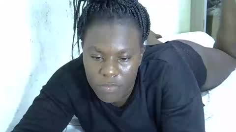 mellanine_ebony online show from February 18, 5:58 am