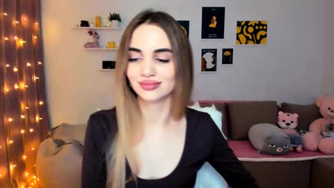 Tessa online show from December 19, 2:01 am